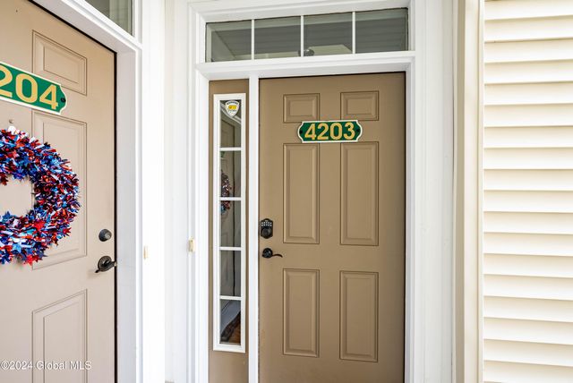 4203 Admirals Walk Drive, Cohoes, NY 12047