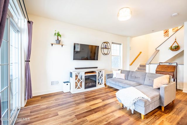 4203 Admirals Walk Drive, Cohoes, NY 12047