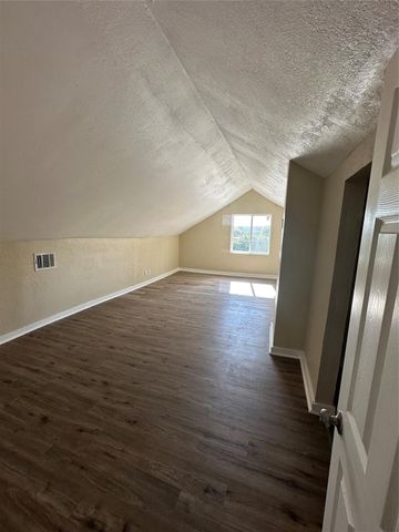 1411 Miles Street, Houston, TX 77015