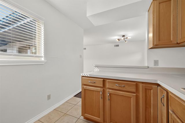 2020 Huldy Street 10, Houston, TX 77019