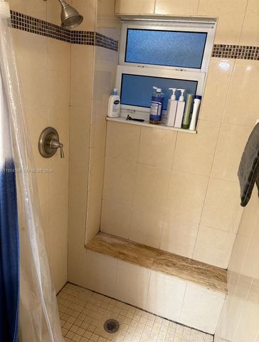 9441 Live Oak Pl 209, Davie, FL 33324