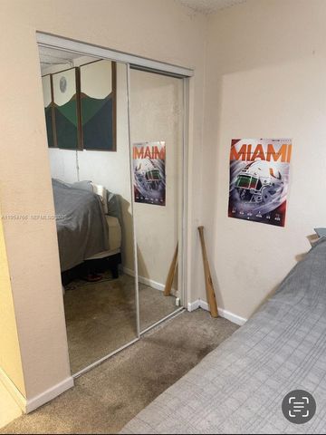 9441 Live Oak Pl 209, Davie, FL 33324