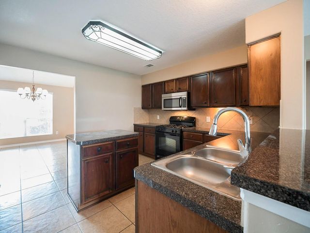 17806 Deep Shade Court, Humble, TX 77346