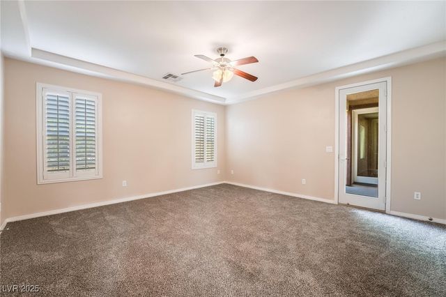 7744 White Ginger Avenue, Las Vegas, NV 89178
