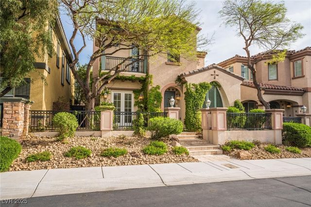 7744 White Ginger Avenue, Las Vegas, NV 89178