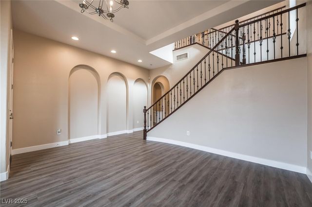 7744 White Ginger Avenue, Las Vegas, NV 89178