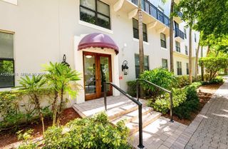 1919 Van Buren St 115A, Hollywood, FL 33020