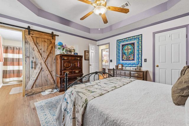 78 Rolling Oaks Drive, Maumelle, AR 72113