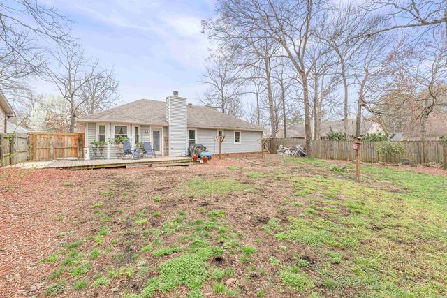 78 Rolling Oaks Drive, Maumelle, AR 72113