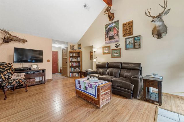 78 Rolling Oaks Drive, Maumelle, AR 72113