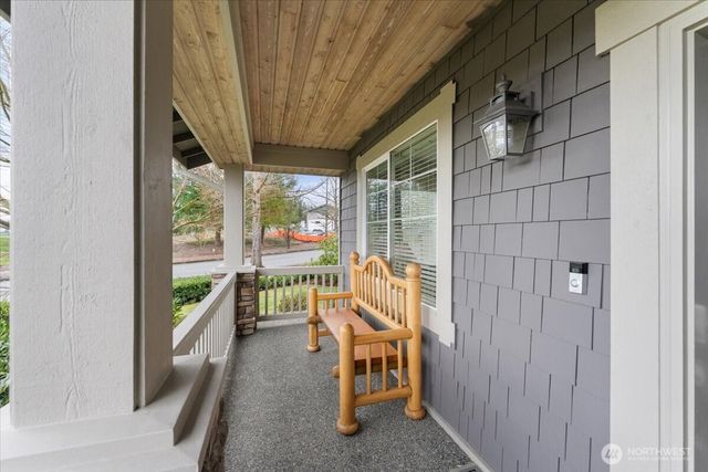 7041 Eagle Lake Drive SE, Snoqualmie, WA 98065