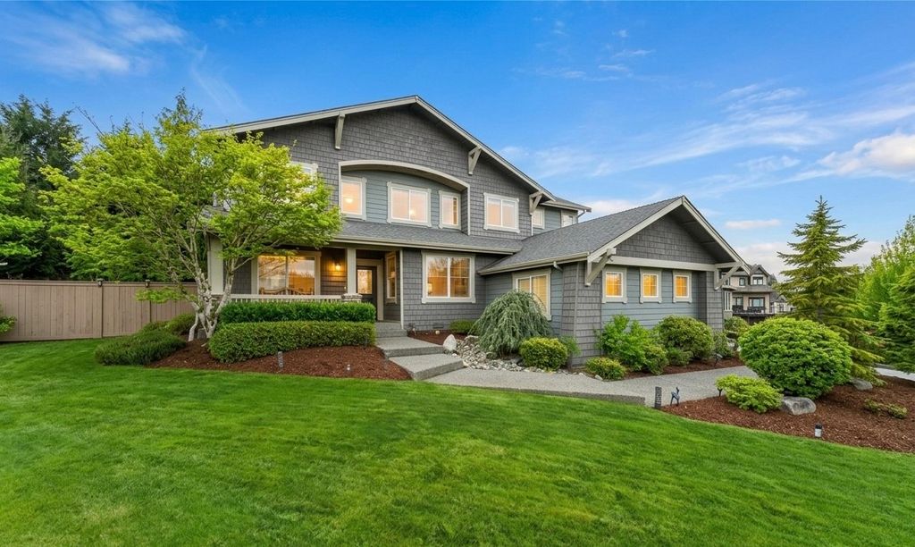 7041 Eagle Lake Drive SE, Snoqualmie, WA 98065