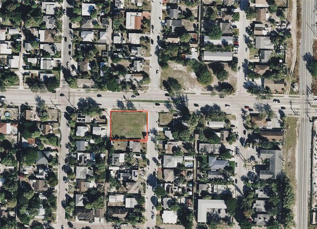 923 N E Street, Lake Worth, FL 33460