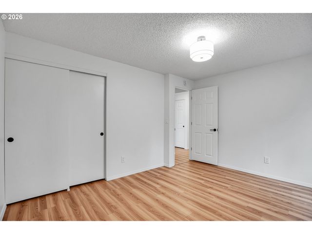 20332 Sw ROCK Ct, Beaverton, OR 97003