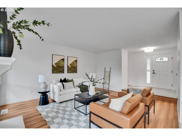 20332 Sw ROCK Ct, Beaverton, OR 97003