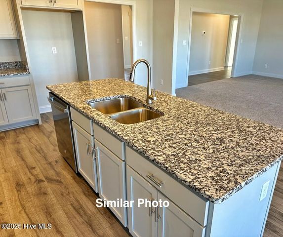 761 Secession Lane, Jacksonville, NC 28546