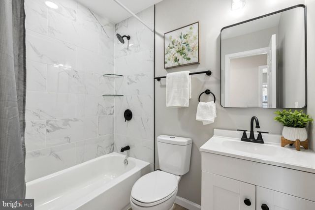 7213 JOHNNYCAKE RD, Baltimore, MD 21228