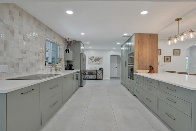 12213 Melissa Way, Cooper City, FL 33026