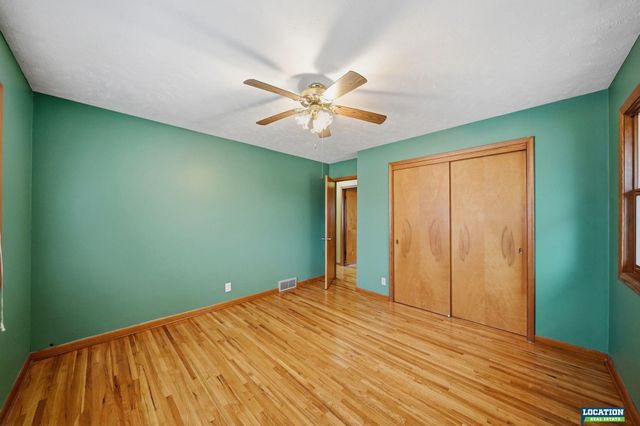 1135 Benton Street, Lincoln, NE 68521