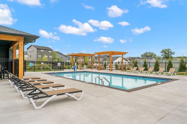 1120 Dundalk Trail, Woodbury, MN 55129