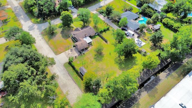 4619 Frontier Drive, Houston, TX 77041