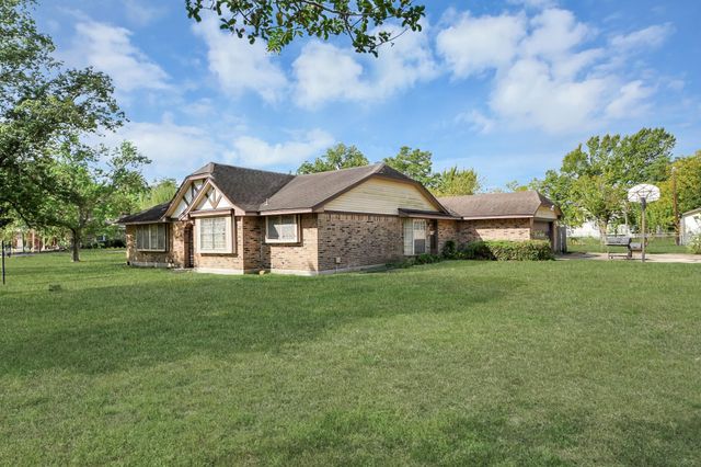 4619 Frontier Drive, Houston, TX 77041