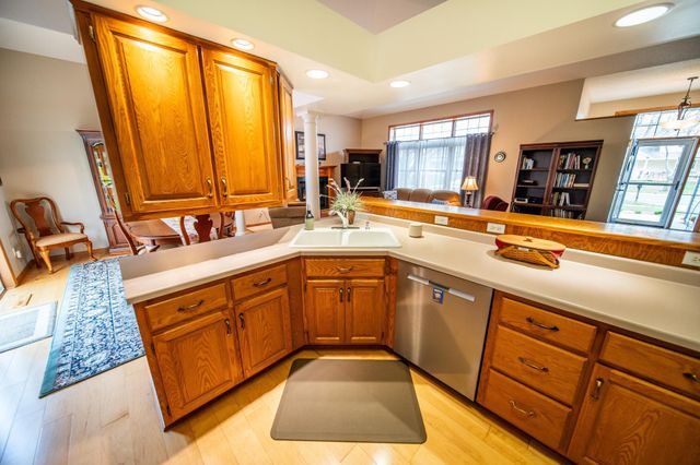 4219 Arbor Lane NW, Rochester, MN 55901