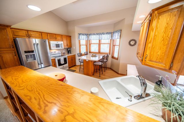 4219 Arbor Lane NW, Rochester, MN 55901