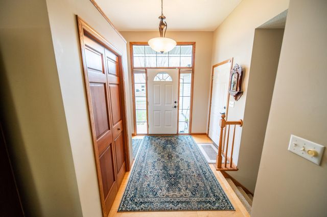 4219 Arbor Lane NW, Rochester, MN 55901