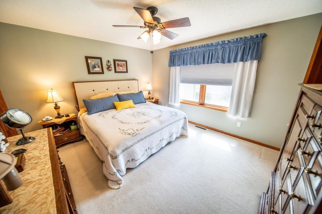 4219 Arbor Lane NW, Rochester, MN 55901