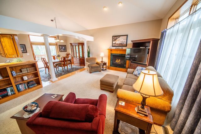 4219 Arbor Lane NW, Rochester, MN 55901