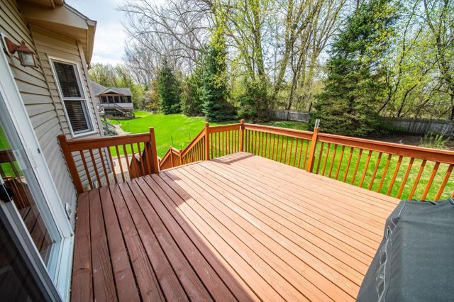 4219 Arbor Lane NW, Rochester, MN 55901