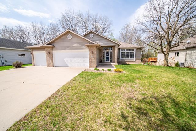 4219 Arbor Lane NW, Rochester, MN 55901