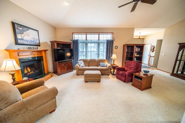 4219 Arbor Lane NW, Rochester, MN 55901