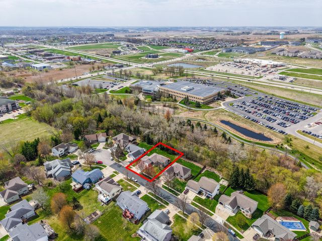 4219 Arbor Lane NW, Rochester, MN 55901