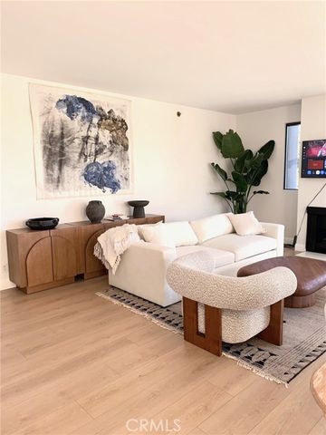 222 Monterey Road 104, Glendale, CA 91206