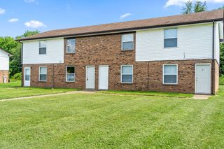 1231 Stateline Rd Apt 46, Oak Grove, KY 42262