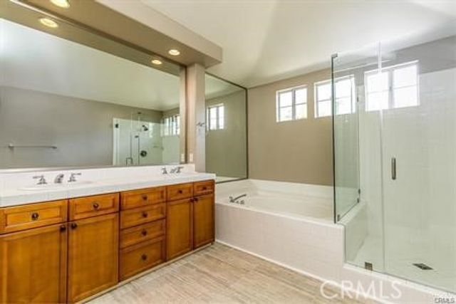 2717 Plumb, Tustin, CA 92782