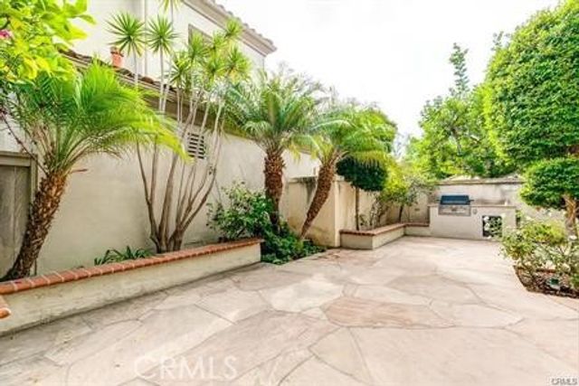 2717 Plumb, Tustin, CA 92782