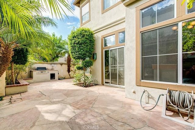 2717 Plumb, Tustin, CA 92782