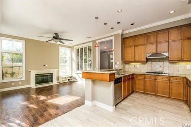 2717 Plumb, Tustin, CA 92782