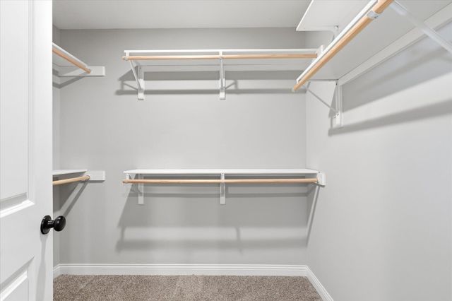 3407 YELLOWWOOD DR, Columbia, MO 65202