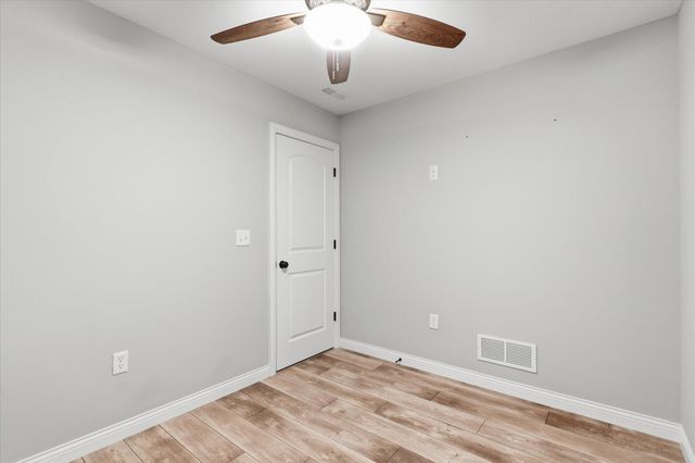 3407 YELLOWWOOD DR, Columbia, MO 65202