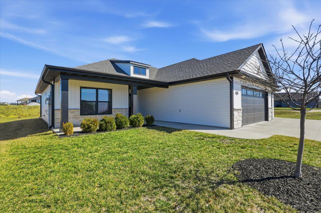 3407 YELLOWWOOD DR, Columbia, MO 65202