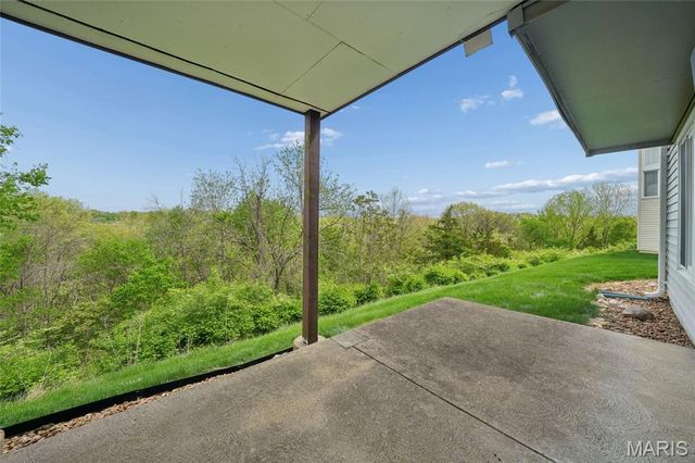 1848 Ridgeview Circle Drive, Ballwin, MO 63021