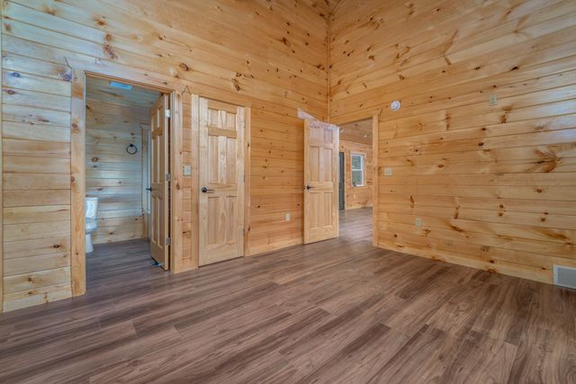 10 Birdsong Trail, Zoe, KY 41397