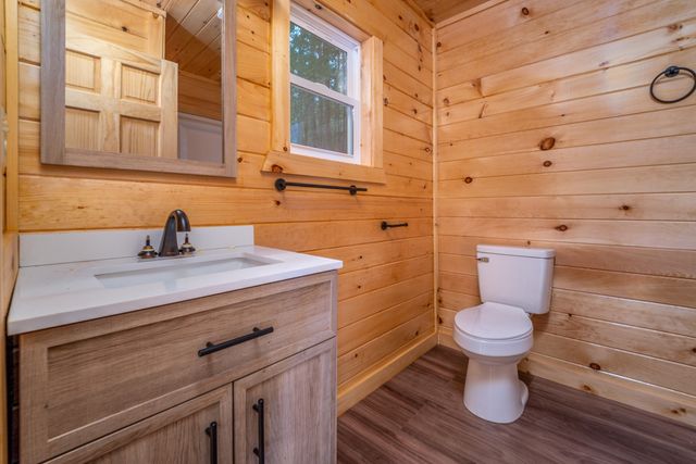 10 Birdsong Trail, Zoe, KY 41397