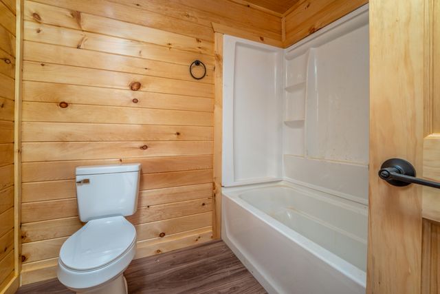10 Birdsong Trail, Zoe, KY 41397