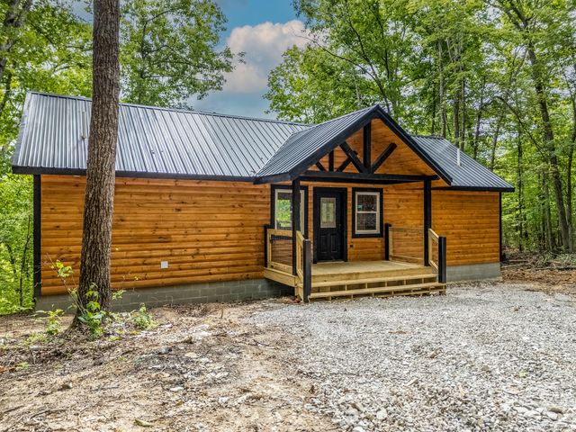 10 Birdsong Trail, Zoe, KY 41397