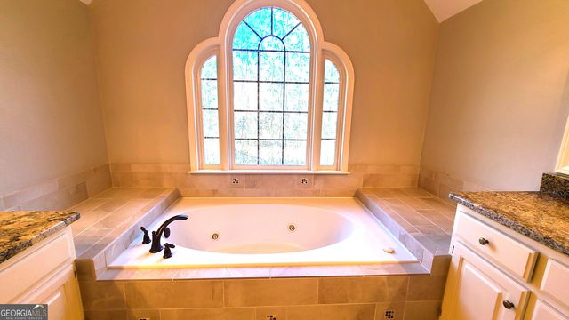 10780 Carrara Cove, Alpharetta, GA 30022